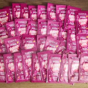 Perfectly Posh (35) PLUMP UP THE JAM Face serum samples